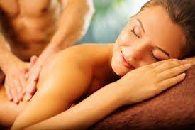 What is hot rock massage and what are the advantages?
